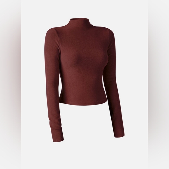 OGL Mid Thermal Thermal Brushed Mock Neck Crop Top - Picture 6 of 13